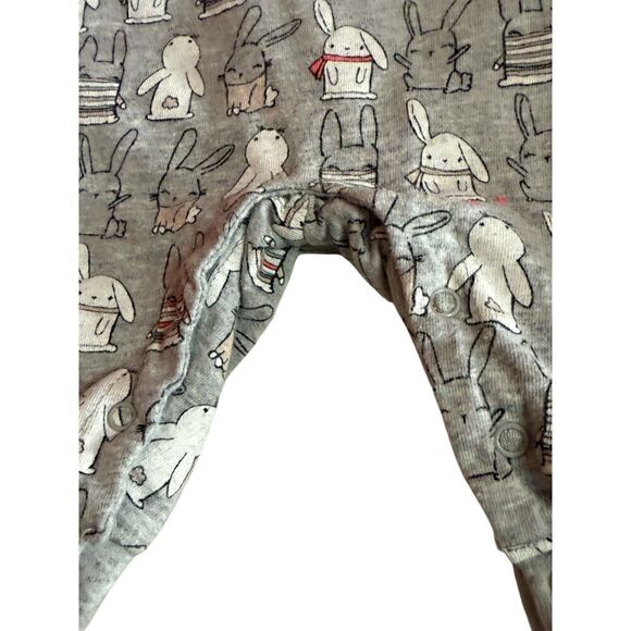 Gymboree Gray Jumper With A Bunny Print Pattern Size 3-6 Months - Picture 4 of 5